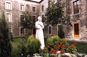 Maison mère